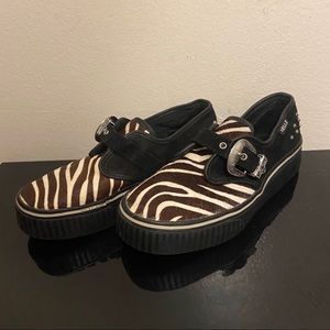 Hellz Bellz x VANS Collab Sneakers - Skull Cup/Shot glasses gift (Size 7 Wmn)